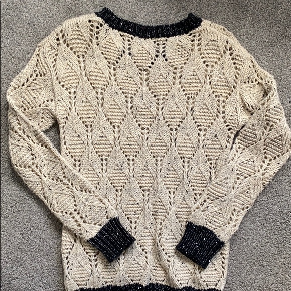 POL sweater - Picture 5 of 5